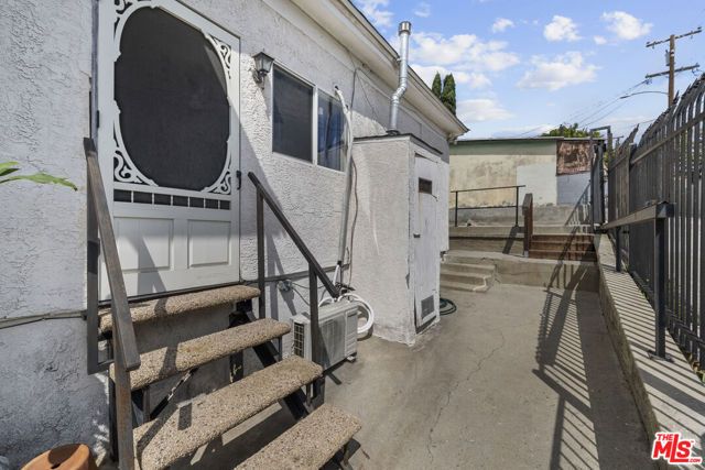 3611 Whiteside Street, Los Angeles, CA 90063