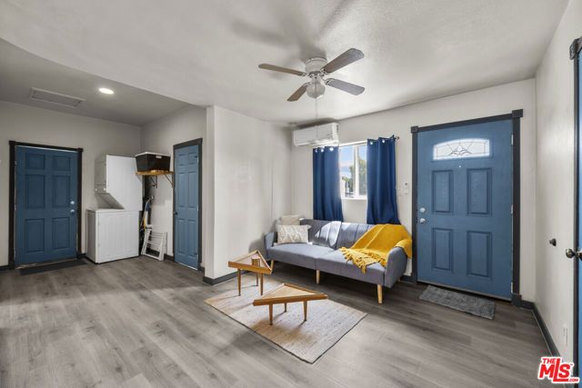 3611 Whiteside Street, Los Angeles, CA 90063