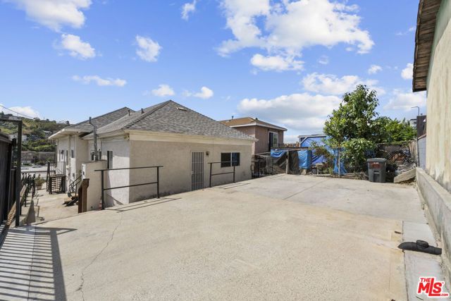 3611 Whiteside Street, Los Angeles, CA 90063