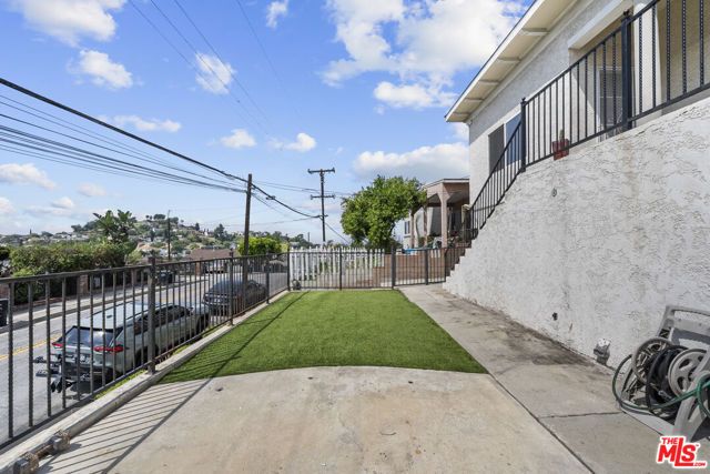 3611 Whiteside Street, Los Angeles, CA 90063