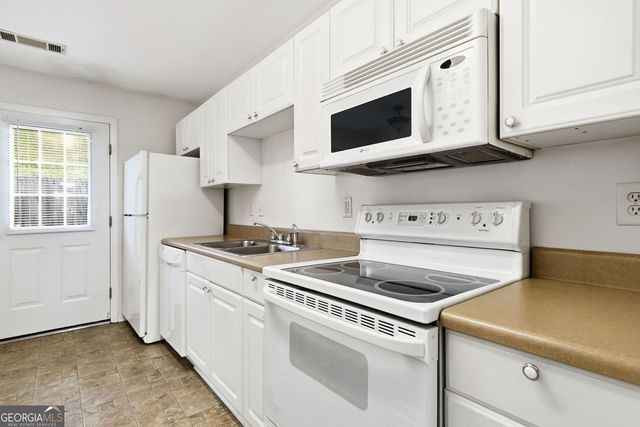 6 Brittany Court 24, Jasper, GA 30143