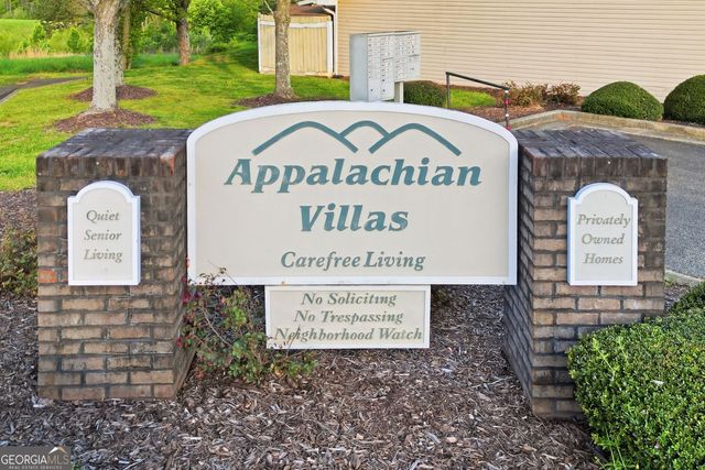 6 Brittany Court 24, Jasper, GA 30143