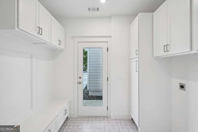 1036 Dell Avenue SE, Smyrna, GA 30080