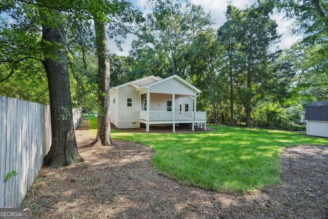 1036 Dell Avenue SE, Smyrna, GA 30080