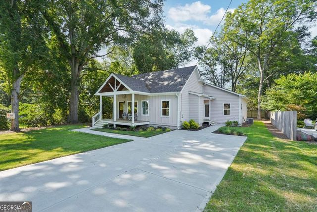 1036 Dell Avenue SE, Smyrna, GA 30080