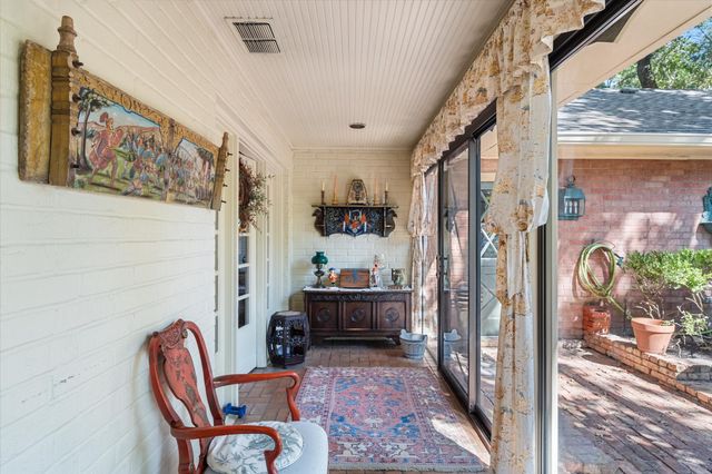 1009 Dobbins Road, Corsicana, TX 75110