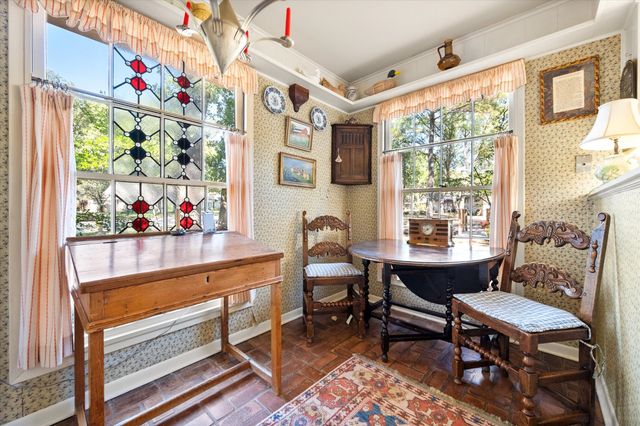 1009 Dobbins Road, Corsicana, TX 75110