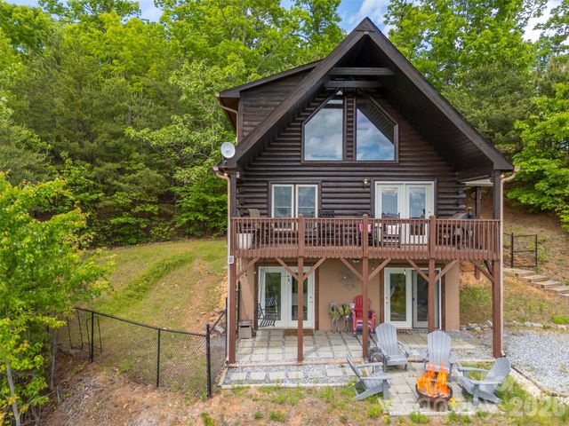 202 Fall Creek Drive, Bostic, NC 28018