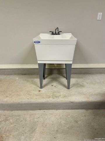 132 Missouri Primrose, San Marcos, TX 78666