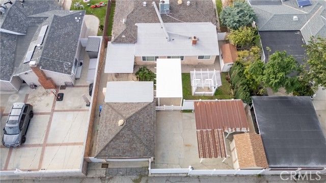 11018 Woodley, Granada Hills (los Angeles), CA 91344