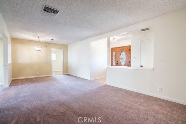 11018 Woodley, Granada Hills (los Angeles), CA 91344