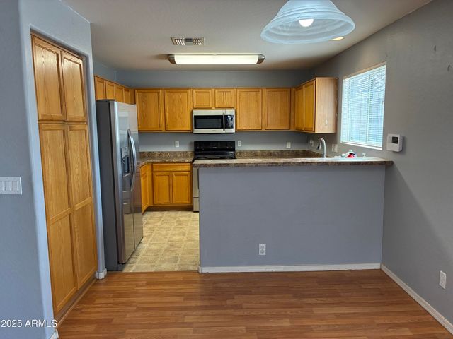 22372 W CANTILEVER Court, Buckeye, AZ 85326
