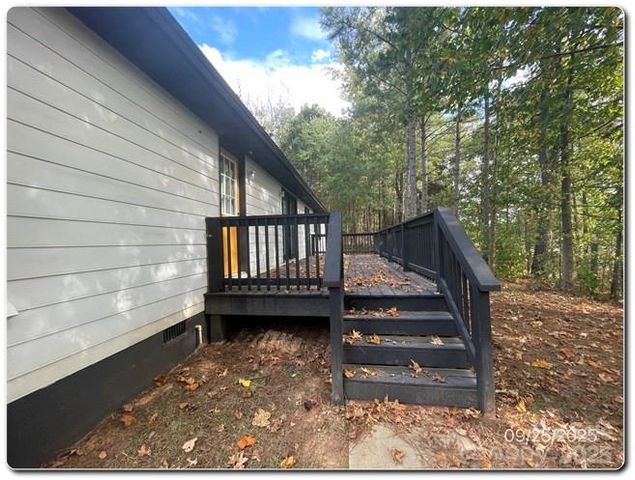 8337 Reedy Creek Road, Charlotte, NC 28215