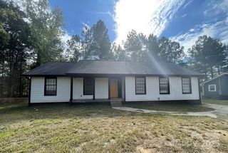 8337 Reedy Creek Road, Charlotte, NC 28215