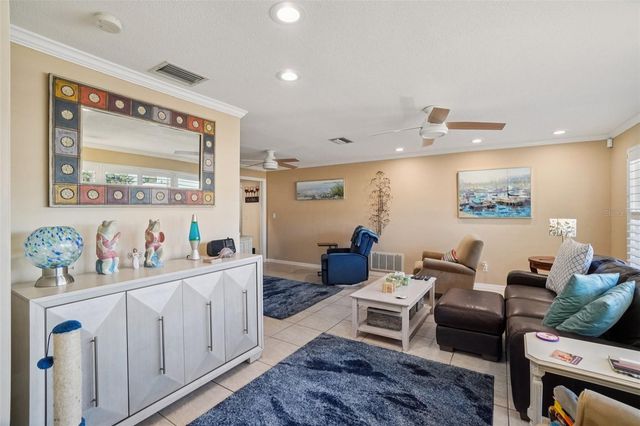 1530 S LAKE AVENUE, Clearwater, FL 33756