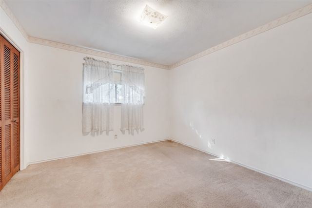 907 Bow Creek Drive, Duncanville, TX 75116