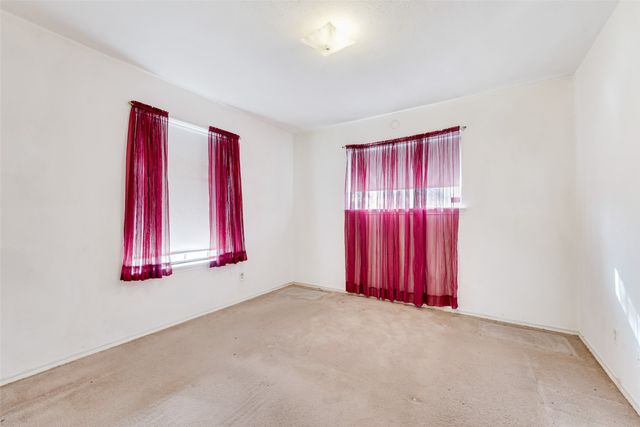 907 Bow Creek Drive, Duncanville, TX 75116