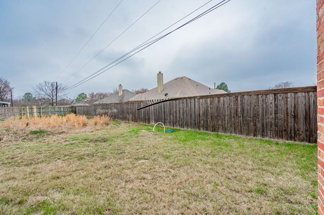 237 Backlash Drive, Gun Barrel City, TX 75156