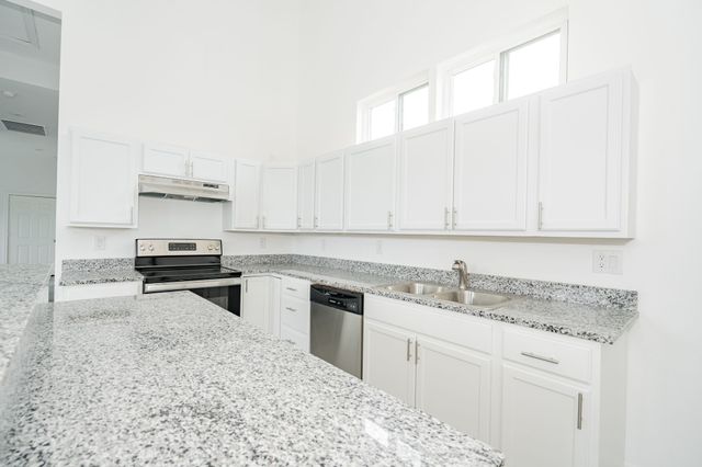 237 Backlash Drive, Gun Barrel City, TX 75156