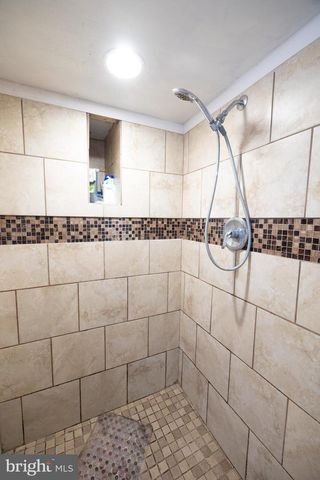 757 EMERALD DR, Lancaster, PA 17603