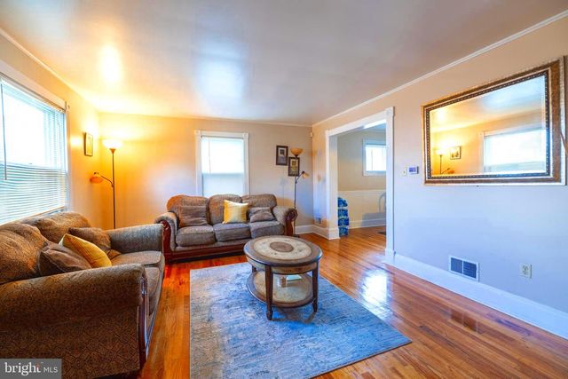 757 EMERALD DR, Lancaster, PA 17603