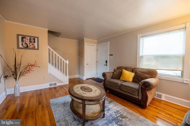 757 EMERALD DR, Lancaster, PA 17603