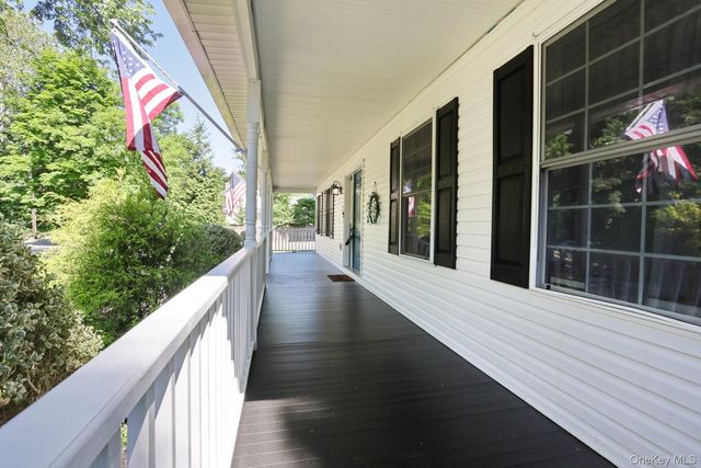 14 Suffern Road, Hillburn, NY 10931