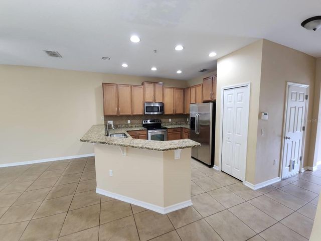 226 WINDFLOWER WAY, Oviedo, FL 32765