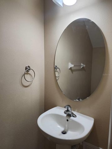 226 WINDFLOWER WAY, Oviedo, FL 32765