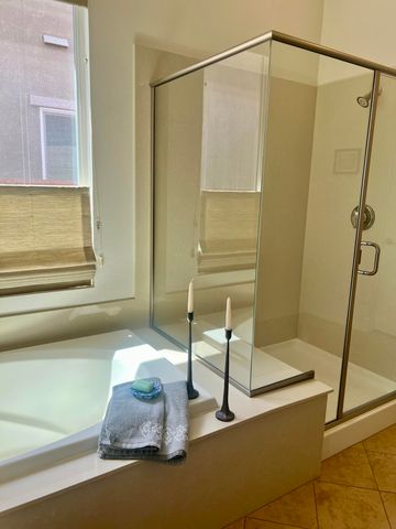 9909 Stockholm Place, Bakersfield, CA 93306