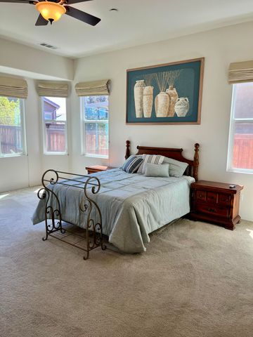 9909 Stockholm Place, Bakersfield, CA 93306