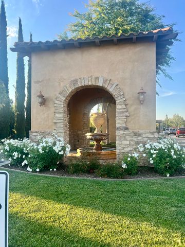 9909 Stockholm Place, Bakersfield, CA 93306