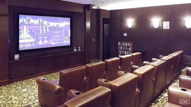 9909 Stockholm Place, Bakersfield, CA 93306