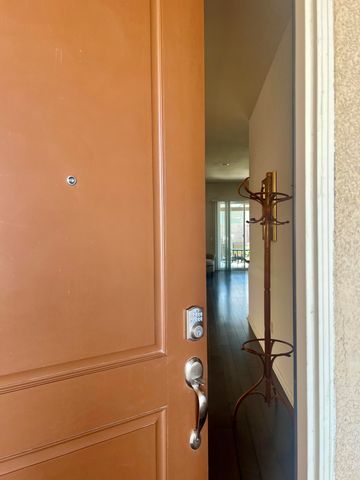 9909 Stockholm Place, Bakersfield, CA 93306