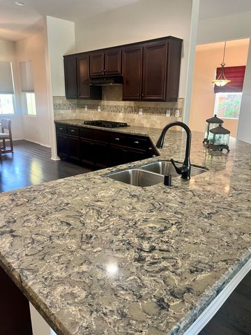 9909 Stockholm Place, Bakersfield, CA 93306