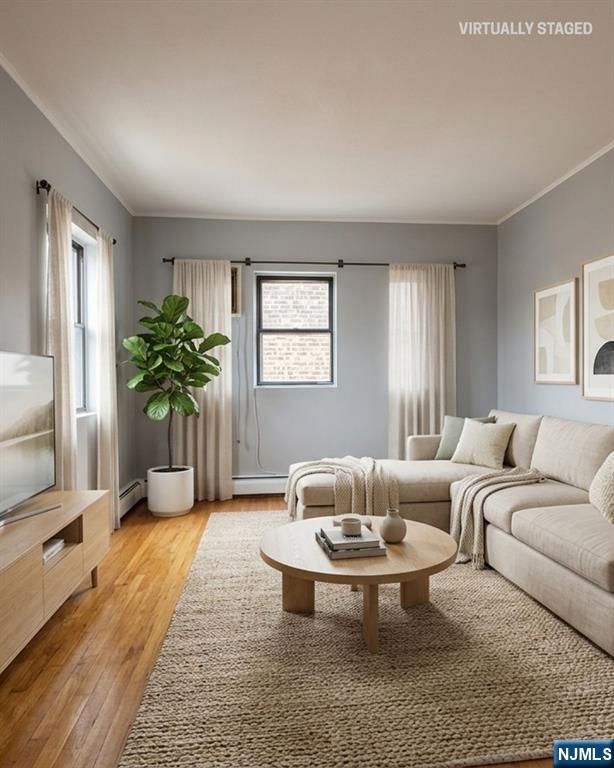 296 Stuyvesant A, Lyndhurst, NJ 07071