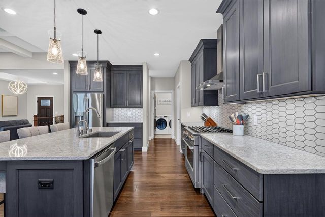 6653 Morning Dew Lane, Sun Prairie, WI 53590