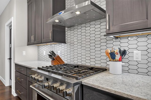 6653 Morning Dew Lane, Sun Prairie, WI 53590