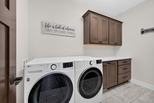 6653 Morning Dew Lane, Sun Prairie, WI 53590