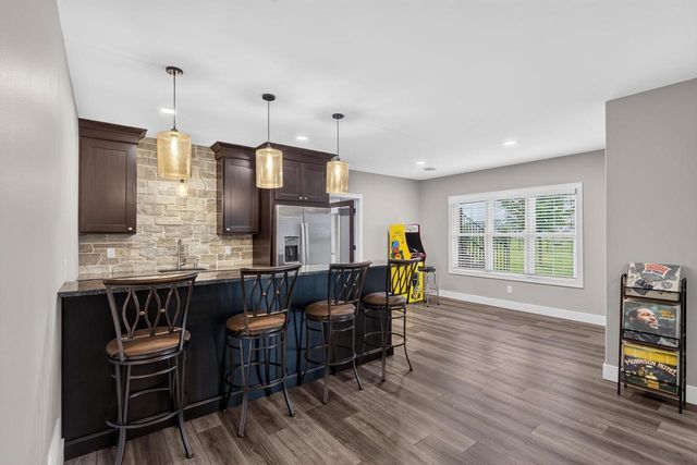 6653 Morning Dew Lane, Sun Prairie, WI 53590