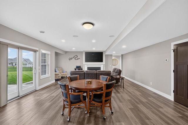 6653 Morning Dew Lane, Sun Prairie, WI 53590
