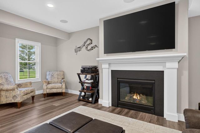 6653 Morning Dew Lane, Sun Prairie, WI 53590