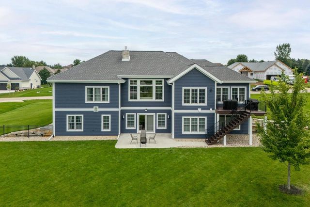 6653 Morning Dew Lane, Sun Prairie, WI 53590
