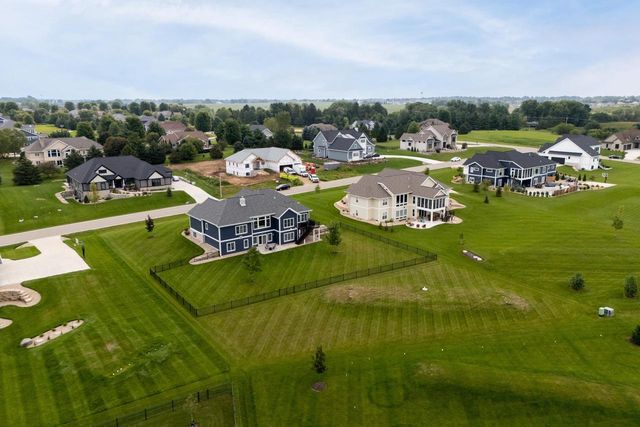 6653 Morning Dew Lane, Sun Prairie, WI 53590