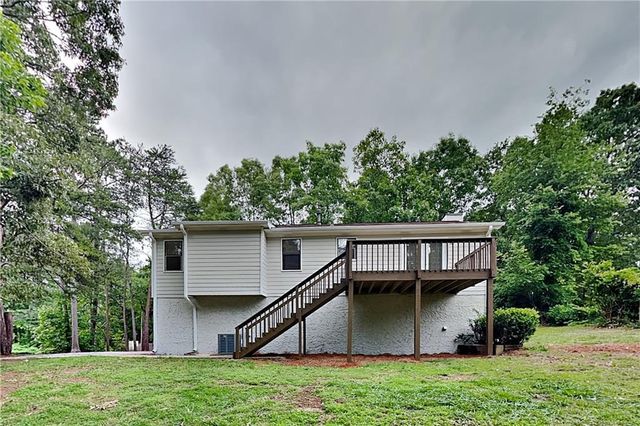 82 Fox Ridge Court, Dallas, GA 30157
