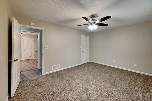 82 Fox Ridge Court, Dallas, GA 30157