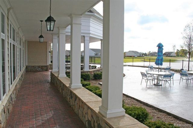 9357 Pebble Beach Lane, Grand Blanc, MI 48439