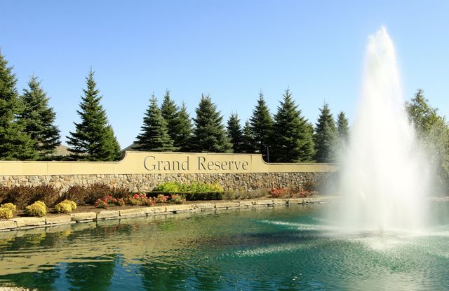 9357 Pebble Beach Lane, Grand Blanc, MI 48439