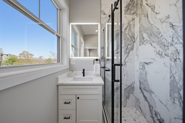 174 Walnut Street 3, Somerville, MA 02145