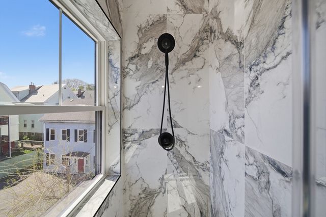 174 Walnut Street 3, Somerville, MA 02145